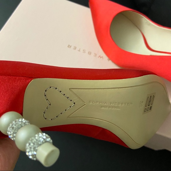 NIB Sophia Webster Coco Crystal Pearl Pumps 70mm - Picture 8 of 12